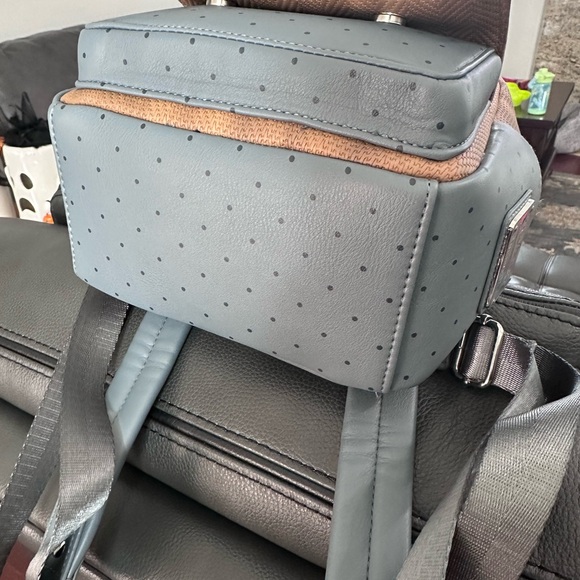 Lounge Winnie the Pooh Backpack. New WITHOUT tags. - Picture 7 of 7